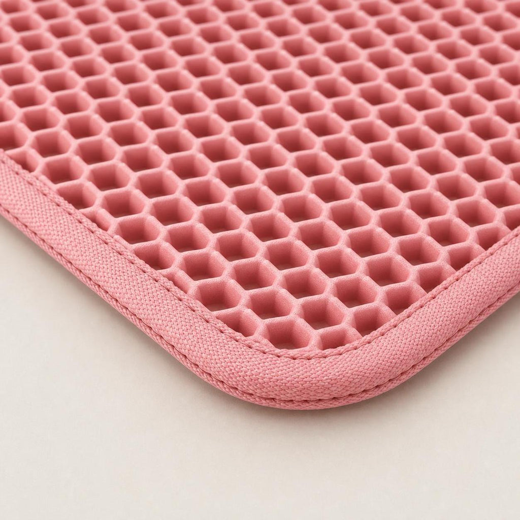 CleanStep honeycomb texture and rounded edge detail